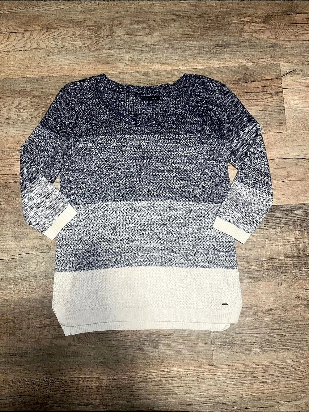 Tommy Hilfiger 100% Cotton Blue Ombré Crewneck Sweater Size Small